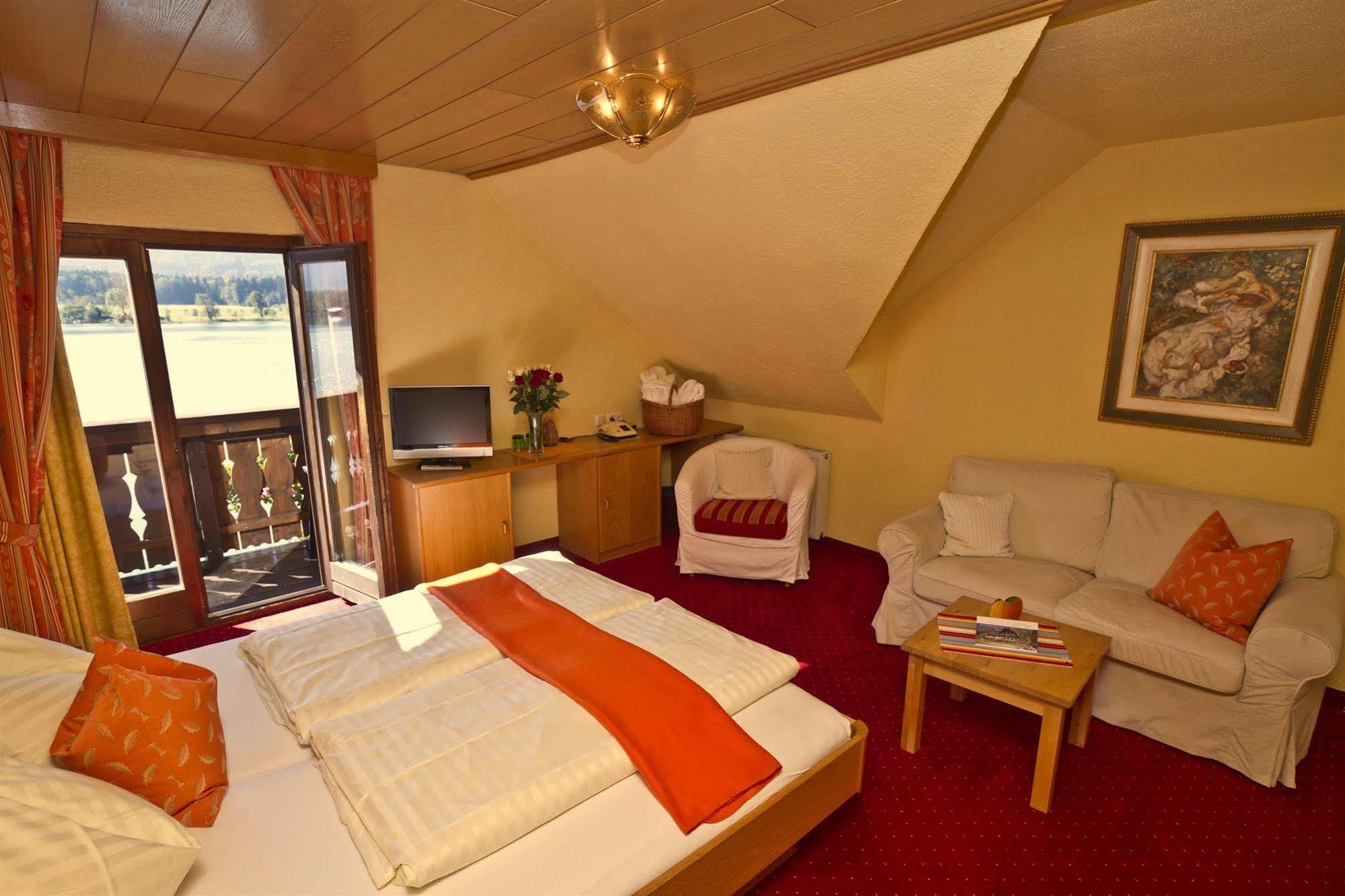 Hotel Seehang Garni Saint Wolfgang エクステリア 写真